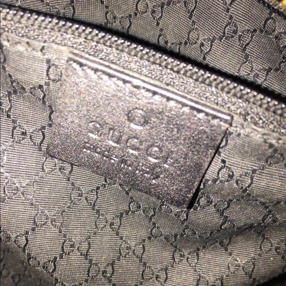 SOLD 💲🔲💲Authentic Gucci Handbag - Picture 5 of 8